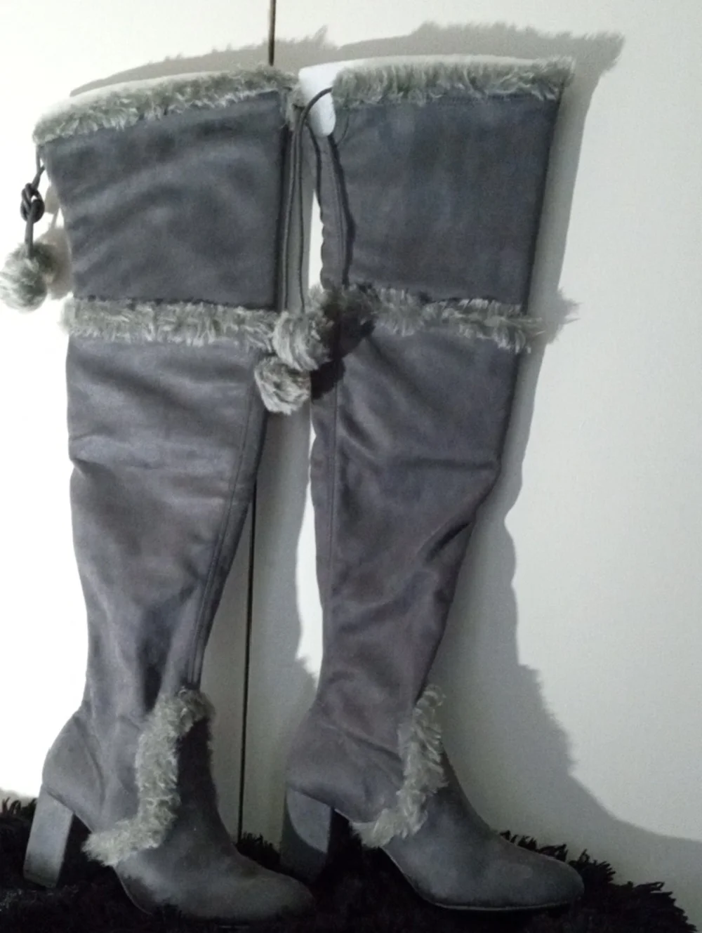 NWT Charles by Charles David Gray Odom Over-The-Knee Boots 7.5